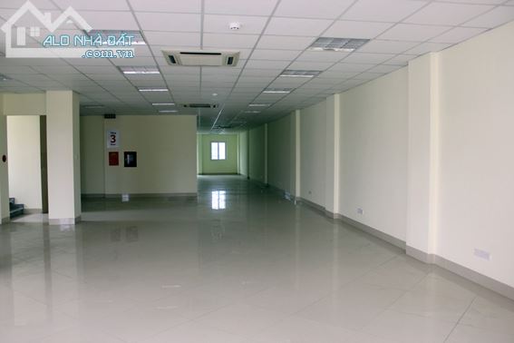 -TOA-NHA-MAT-PHO-HOANG-CAU-DONG-DA-170M-MAT-TIEN-12M-DEP-DANG-CAP-70-TY-0962111338